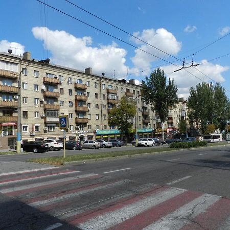 3-Room Apartment Near Inturist On Sobornyi Avenue 156, By Grandhome Запорожье Экстерьер фото